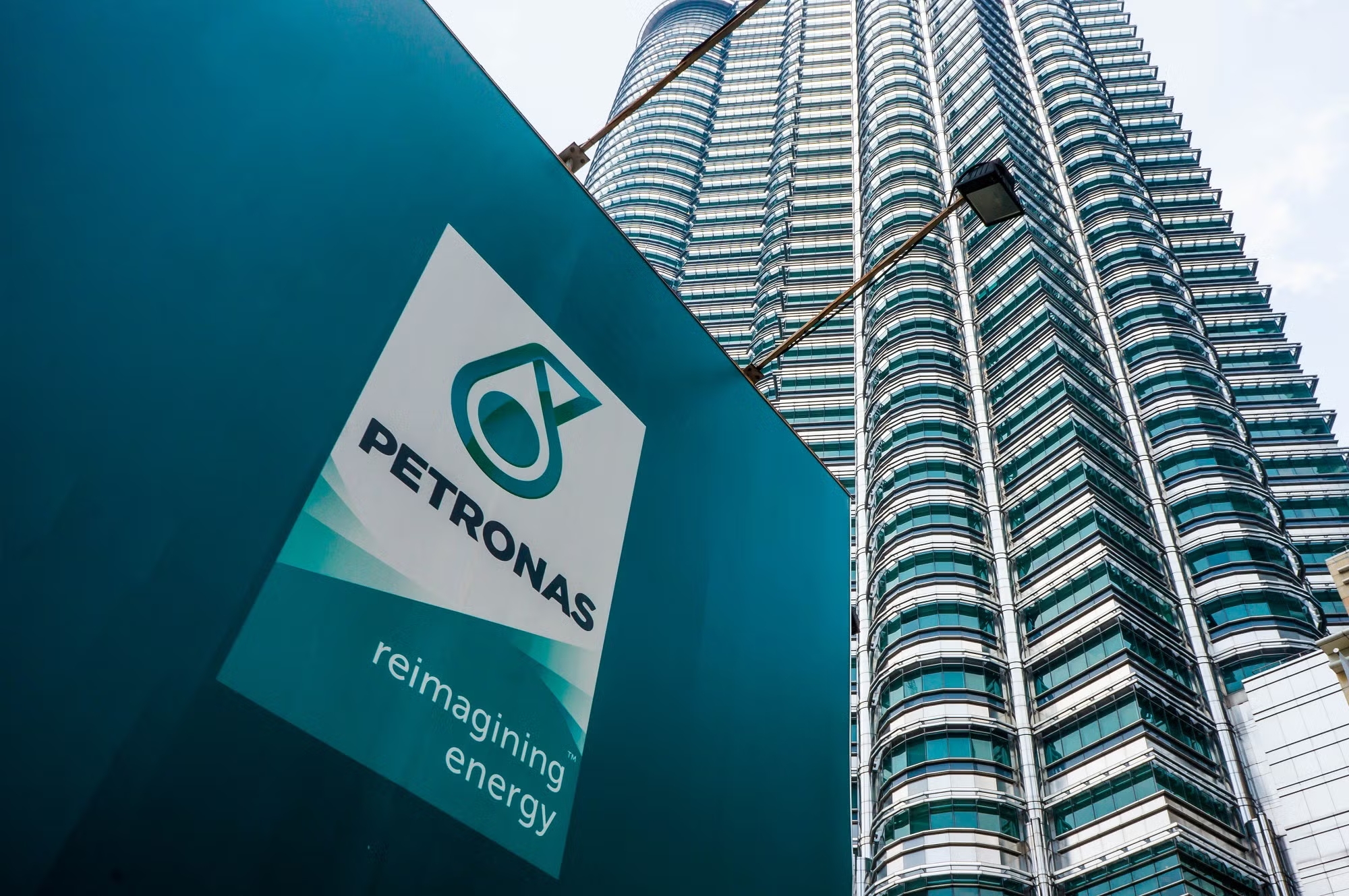 
Halk Maslahatynyň Başlygy «PETRONAS» kompaniýasynyň wekilleri bilen duşuşdy 