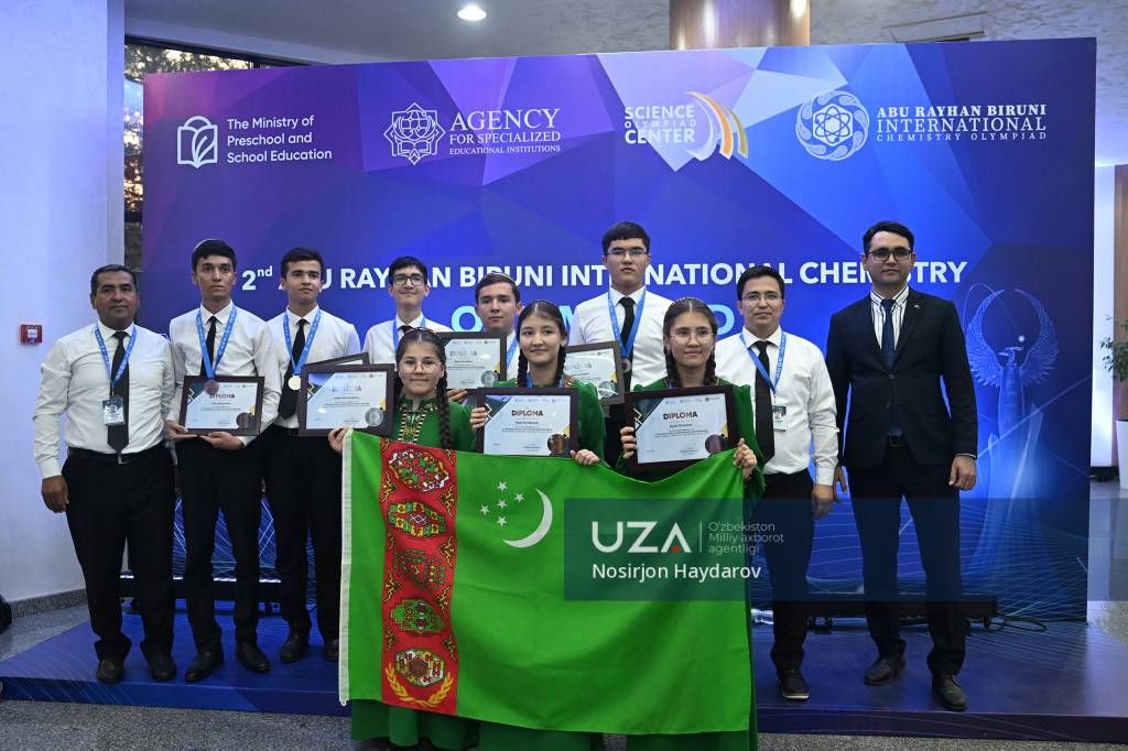 Türkmenistanly mekdep okuwçylar halkara himiýa olimpiadasynda 7 medala mynasyp boldular