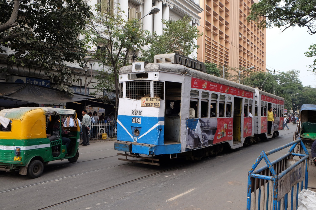 
Kalkuttada tramwaýlar döwri tamamlanýar 