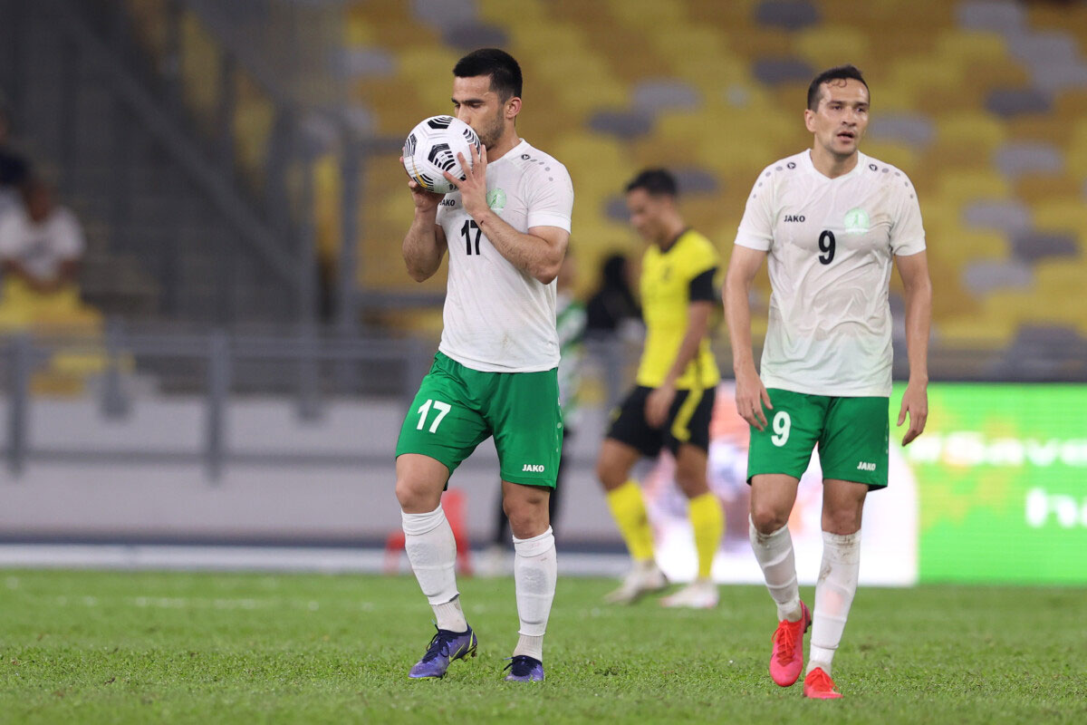 
Türkmenistanyň futbol boýunça milli ýygyndysy Aşgabatda okuw-türgenleşik ýygnanyşygyny geçdi 