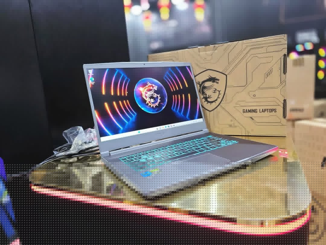 64/2TB_RTX2050_MSI Thin 15