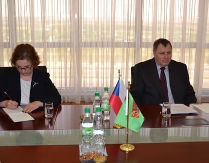 В Туркменистане аккредитован Чрезвычайный и Полномочный Посол Чехии