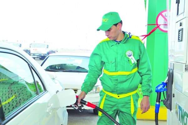 Слухи о подорожании бензина в Туркменистане оказались ложными