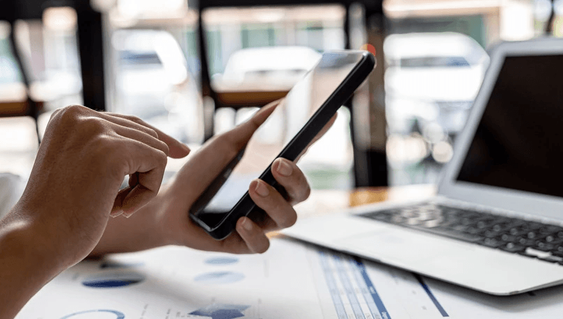 В Армении набирает популярность переписка в интернете на родном языке