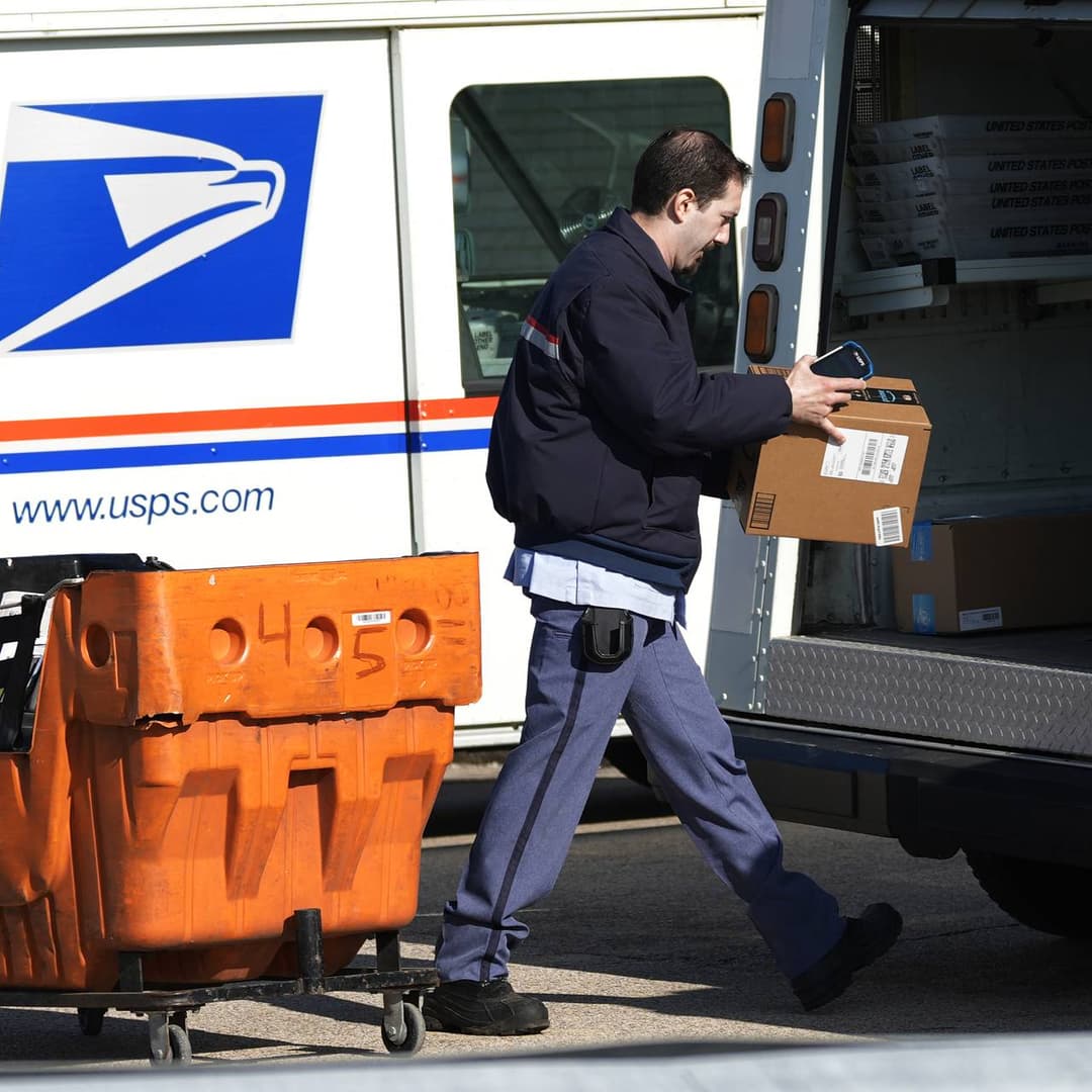 ABŞ-nyň poçta gullugy 72 ýyl mundan öň iberen gutlag hatyny eýesine gaýtaryp berdi