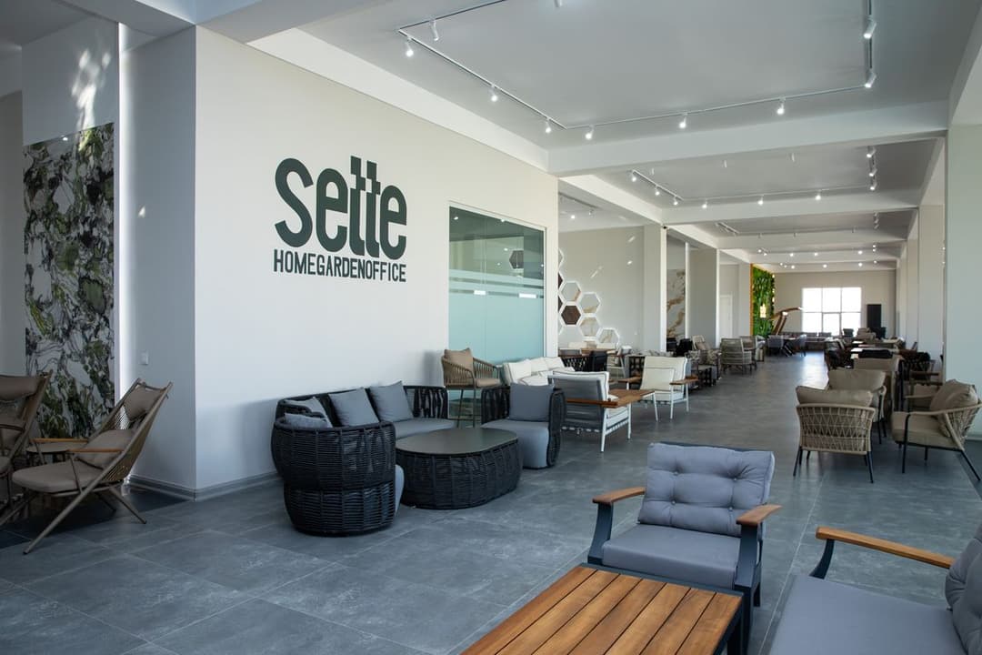 «NG Kutahya» dükanynda howly we açyk terrasa üçin köp görnüşli mebeller hödürlenýär