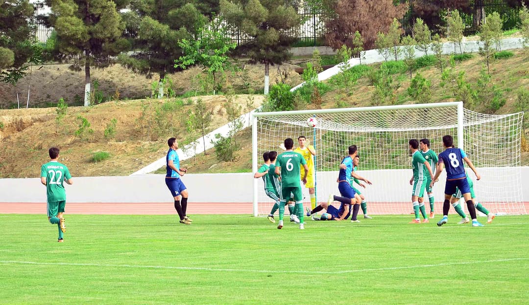 Кто из нападающих еще не забил в чемпионате Туркменистана по футболу-2020?