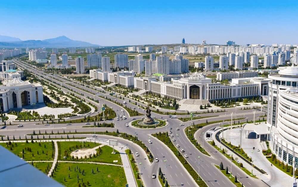 Türkmenistan, yabancı turistler için elektronik vize uygulamasını başlattı