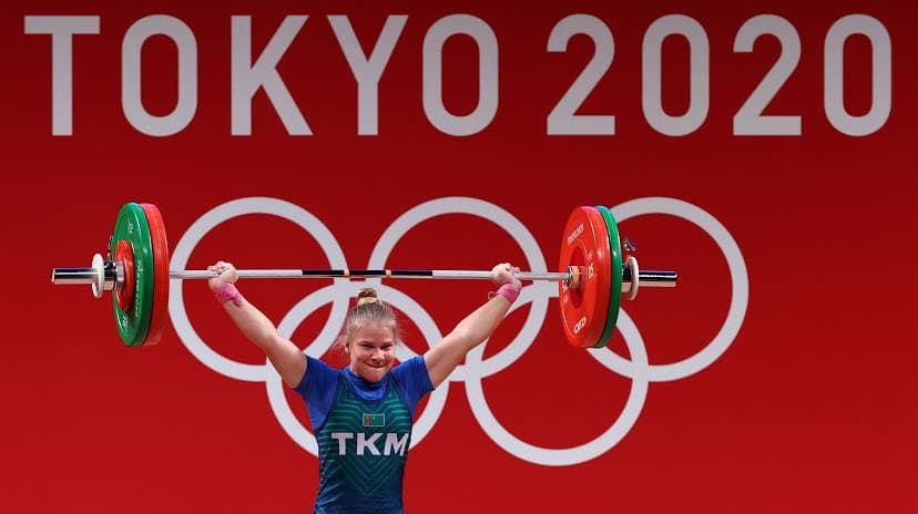 Polina Gurýewa Olimpiýa medaly gowşuryldy