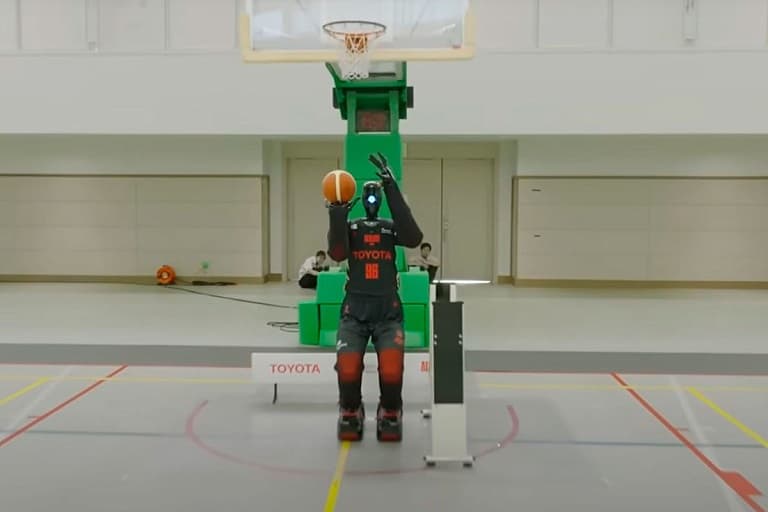 Toyota's humanoid robot sets a world record