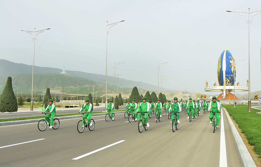 7-nji aprelde Aşgabadyň käbir köçelerinde ulaglaryň hereketi wagtlaýyn çäklendiriler