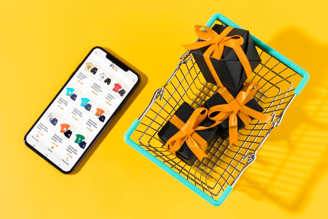 Iner Store дарит подарки при покупке двух комплектов детской одежды