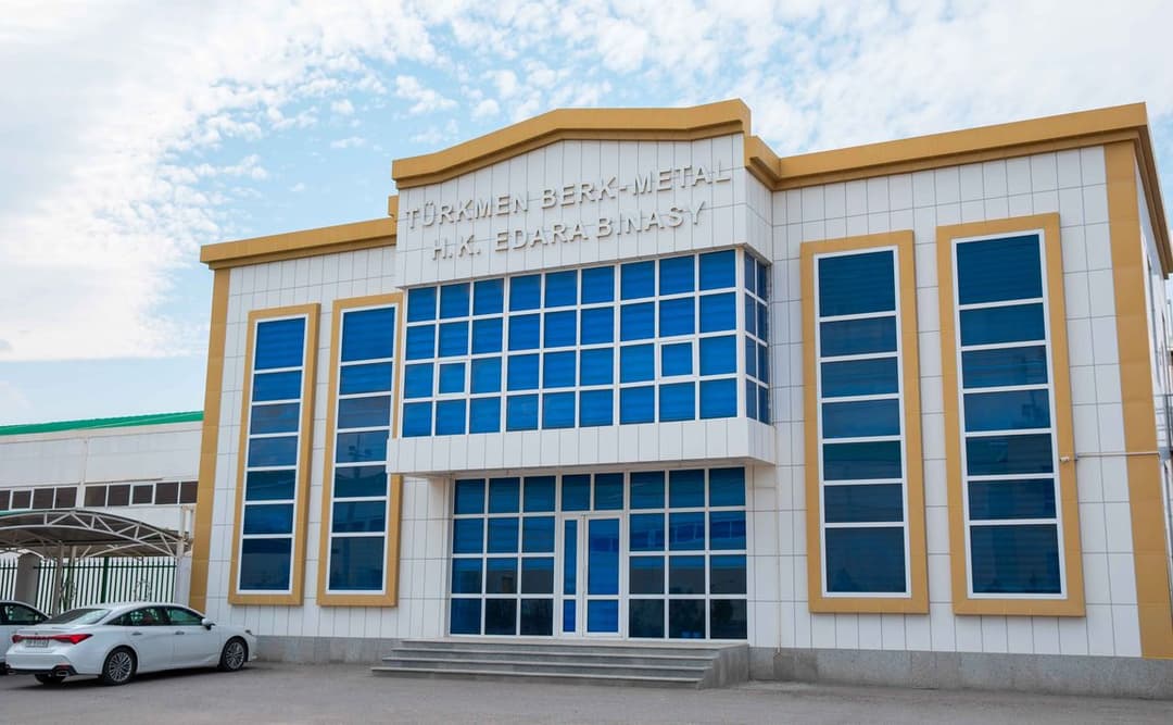 «Türkmen Berk–Metal» hyzmatdaşlyk etmäge çagyrýar