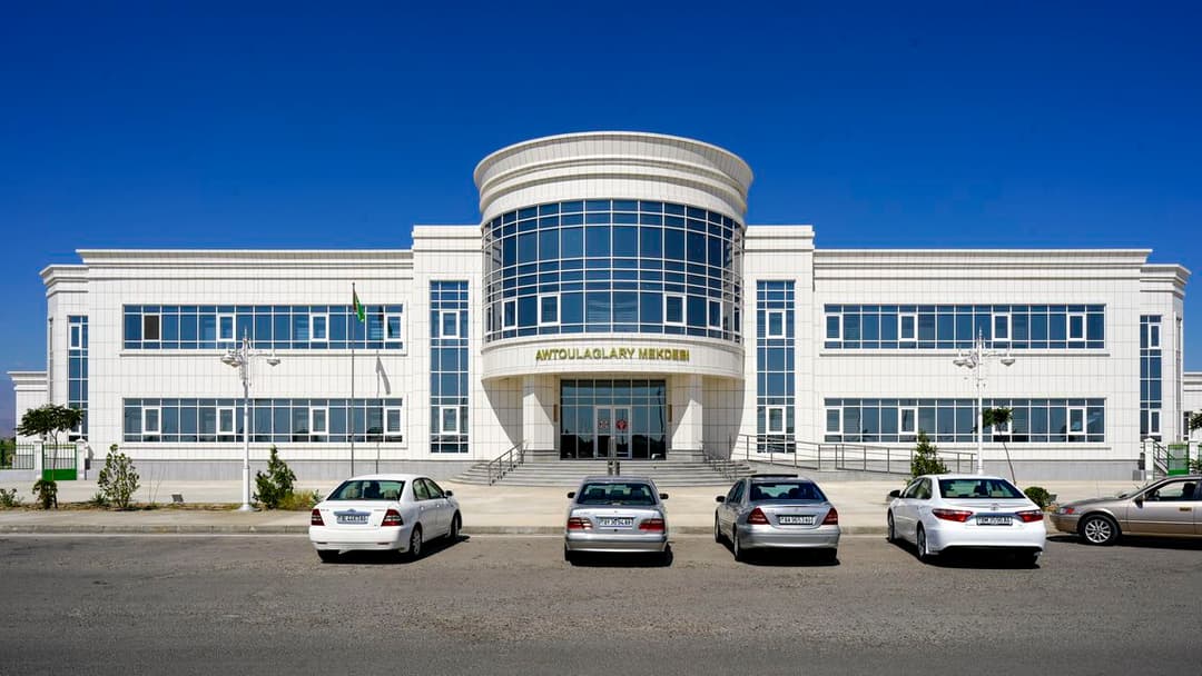 Автомобильные школы Туркменистана приглашают желающих на курсы вождения