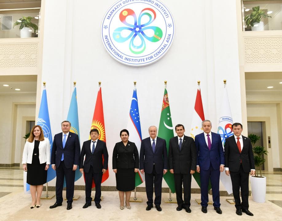 Глава МИД Туркменистана провёл ряд двусторонних встреч в Ташкенте