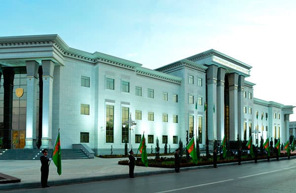 В центре Ашхабада открылось новое здание центрального аппарата Государственной пограничной службы Туркменистана 