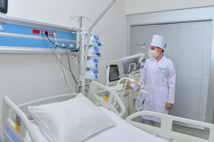 Türkmenistanda jemi 810 orunlyk onkologiýa hassahanalary hereket edýär