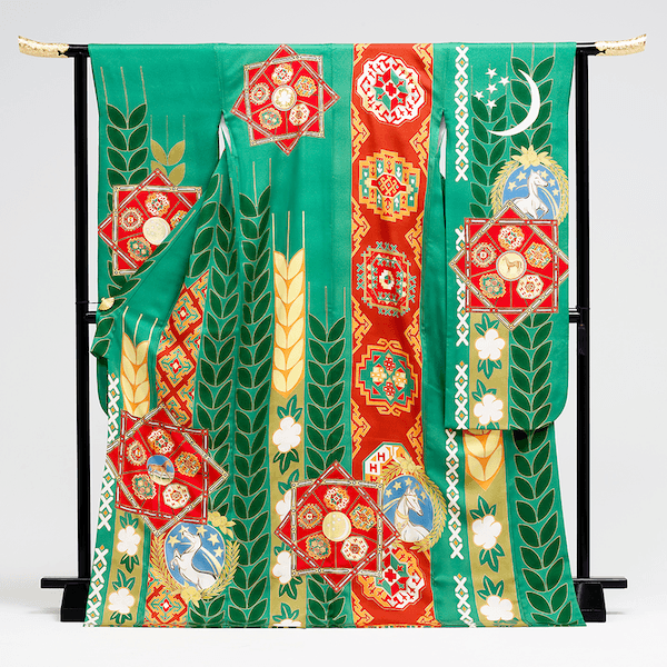 Japanese designer made a kimono for the 2020 Olympics for Turkmenistan