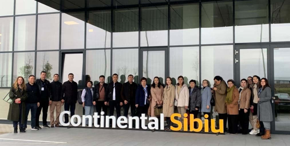 Türkmen mugallymlary Rumyniýanyň Sibiu şäherinde tejribelerini artdyrdylar