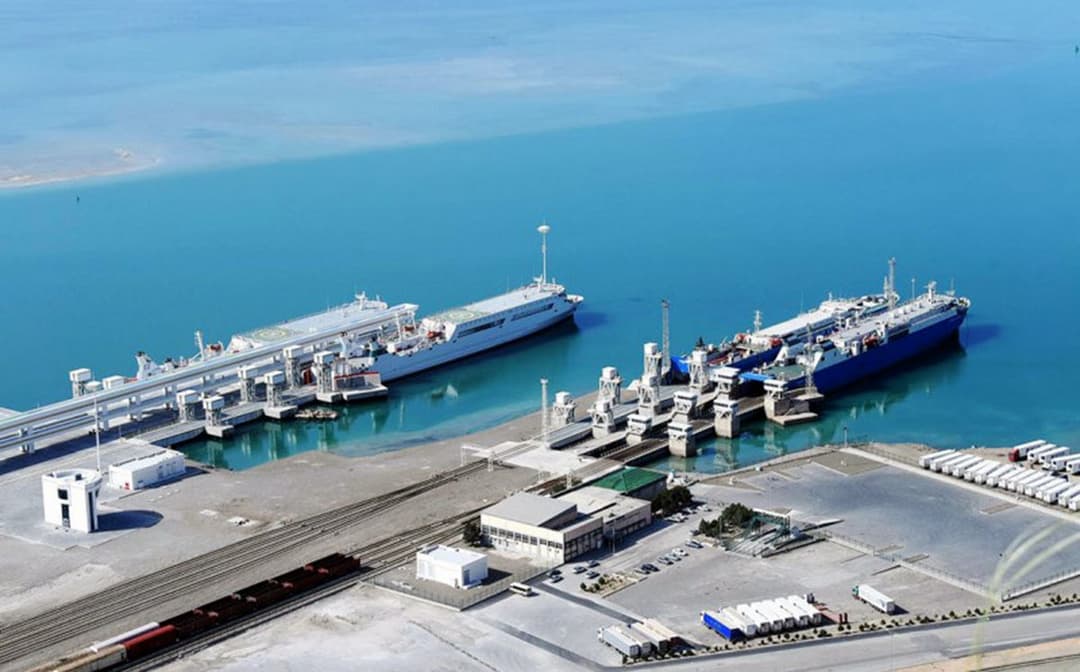 В Туркменистане приступают к строительству двух паромов типа RoRo и одного сухогруза