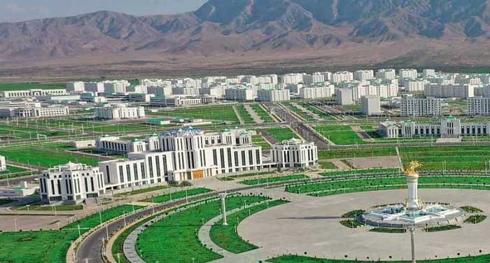 Гурбангулы Бердымухамедов провел рабочее совещание в городе Аркадаг