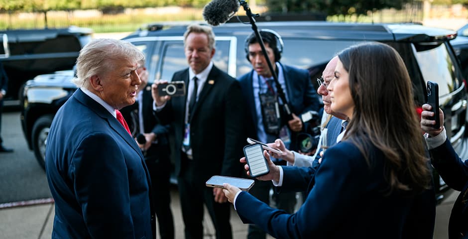 Donald Trump, New York Times gazetesine 15 milyar dolarlık tazminat davası açtı