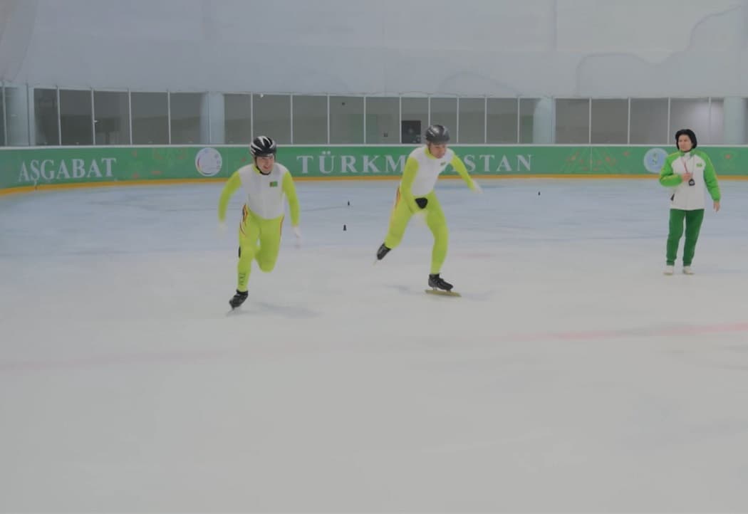 Speed skaters of Turkmenistan are preparing for their debut at the Asian Winter Games in China