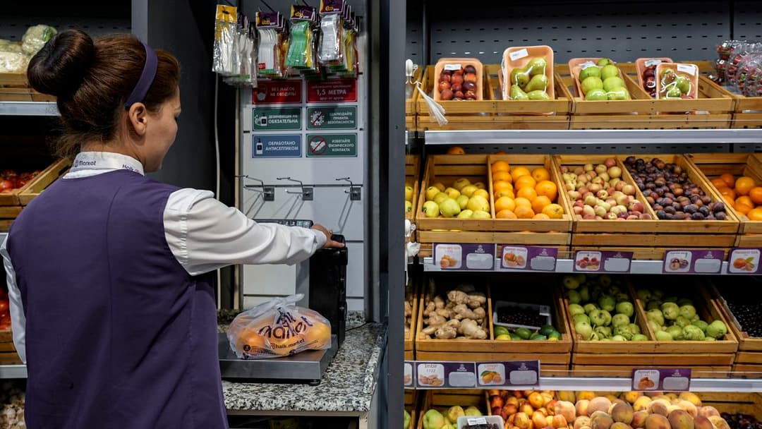 В магазинах сети Halk market снизили цены на овощи и фрукты    