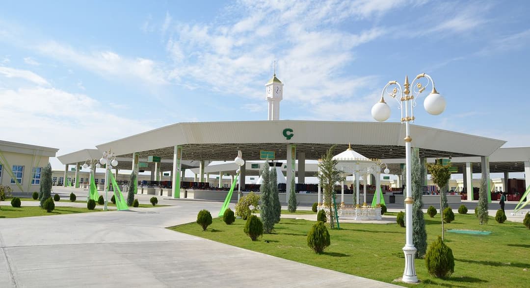 Возобновляется деятельность Восточного базара «Алтын Асыр» 