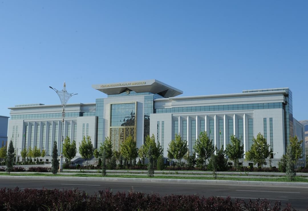 Türkmenistanyň Adalat ministrliginiň saýtynda köp berilýän sowallar üçin bölüm döredildi