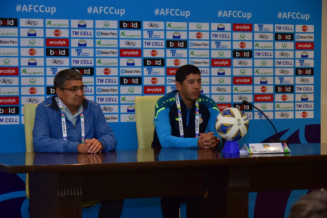 Аликперов и Сапаров поделились мнением о предстоящем матче «Мерва» с «Алтын асыром» в Кубке АФК