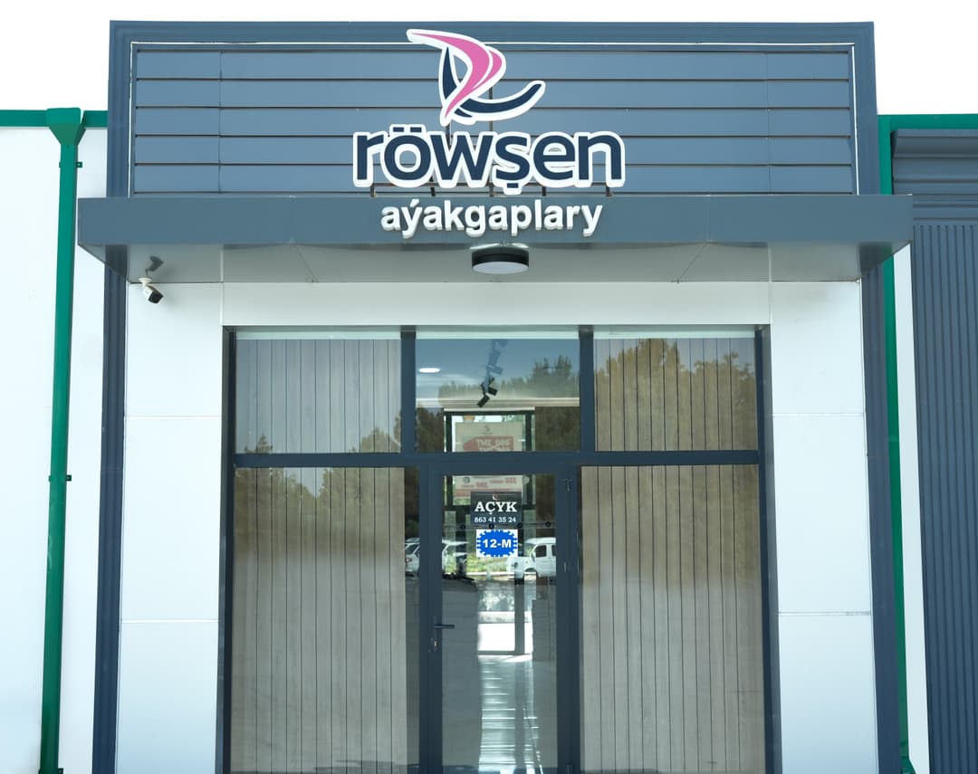 Röwşen aýakgaplary теперь и на территории Гёк-базара в Мары