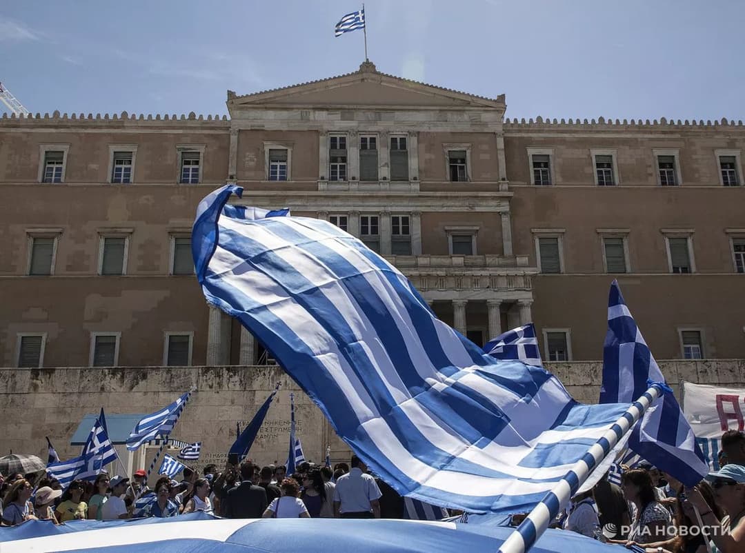 Греческий парламент не смог избрать президента