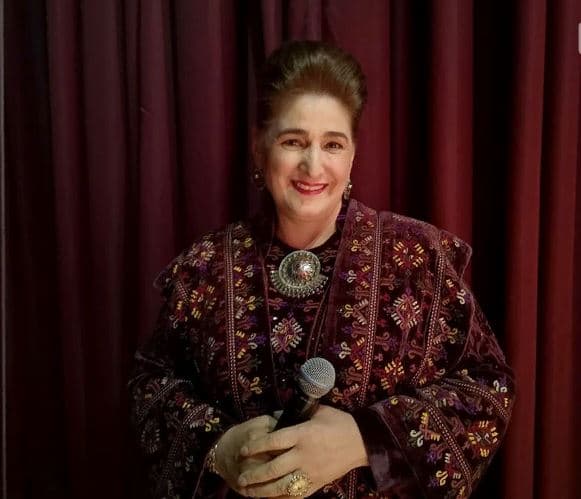 Народная артистка Туркменистана Джемал Сапарова награждена орденом “Алтын асыр”  II степени