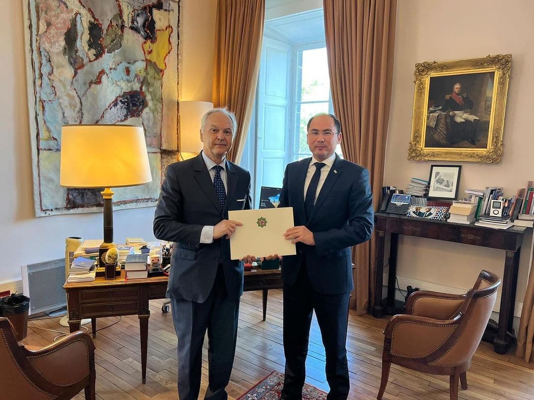 Новый посол Туркменистана во Франции приступил к исполнению обязанностей