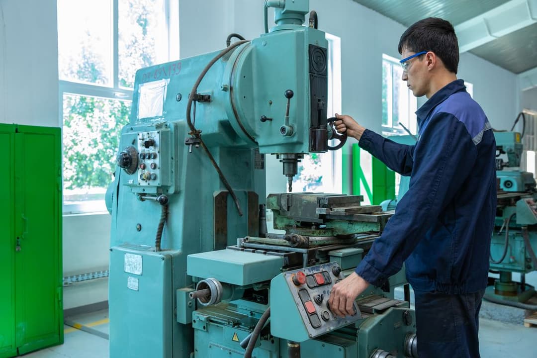 State Enterprise “Nebitmash” offers linear-coupling fittings of various modifications for the domestic electrical market