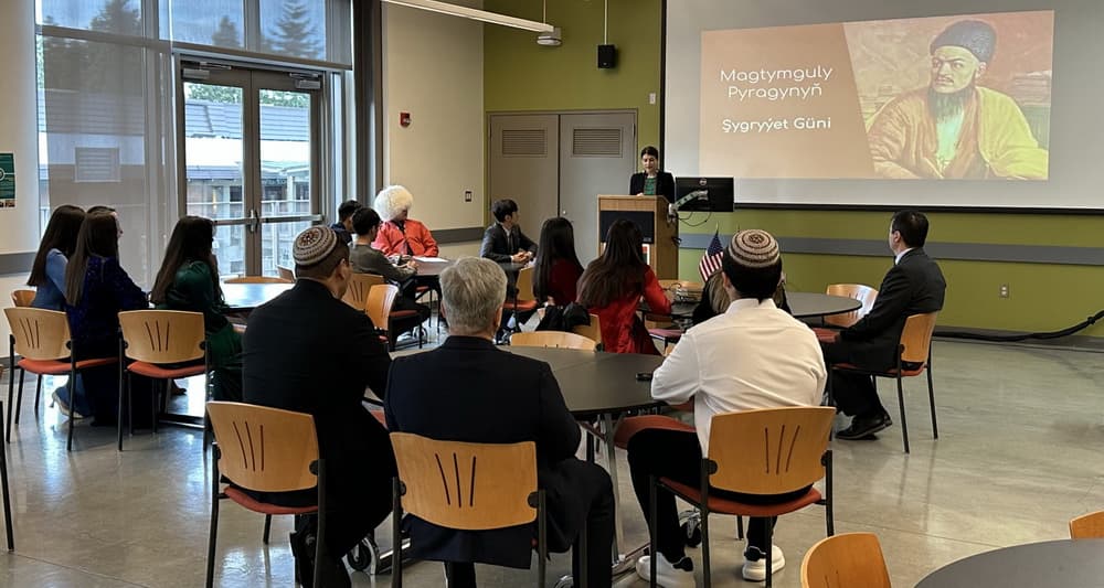 Посольство Туркменистана в США организовало вечер к 300-летию со дня рождения Махтумкули 