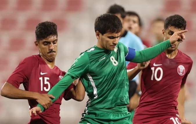 Ихлас Сапармамедов подписал трехлетний контракт с «Копетдагом»