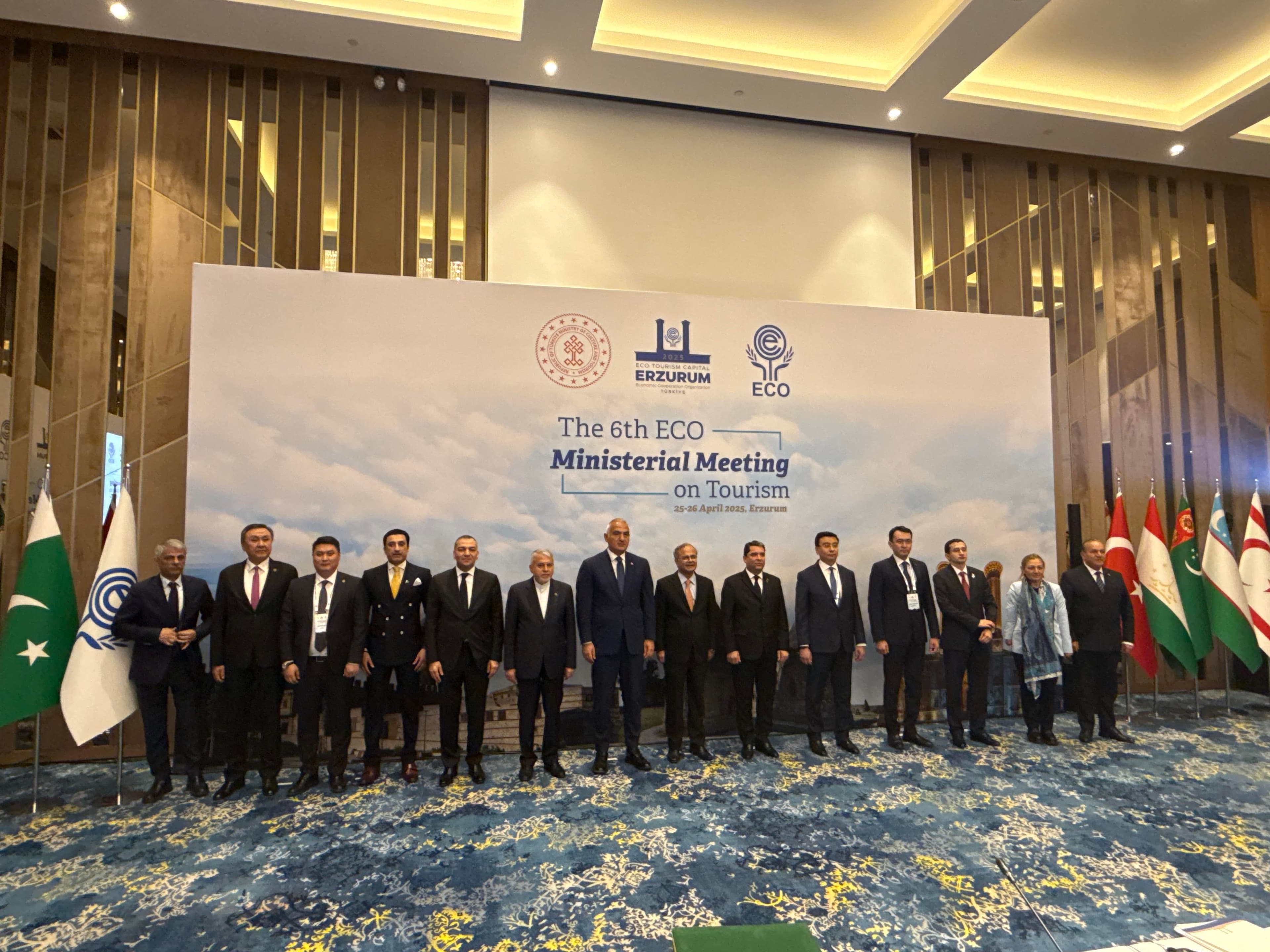Türkmenistan Kültür Bakanı, Türkiye'de 6. ECO Turizm Bakanlar Toplantısı'na katıldı