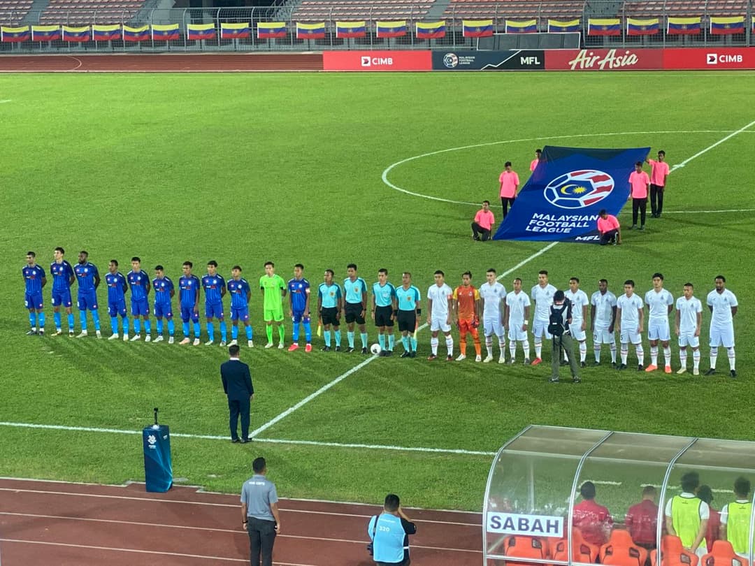 Söhrat Söýünow bilen Serdar Geldiýew Malaýziýanyň çempionatyndaky ilkinji duşuşygyny geçirdiler