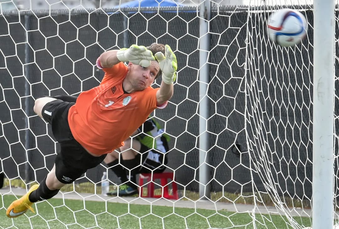 Вратарь Горбунов завершил карьеру и вошёл в тренерский штаб «Шагадама»