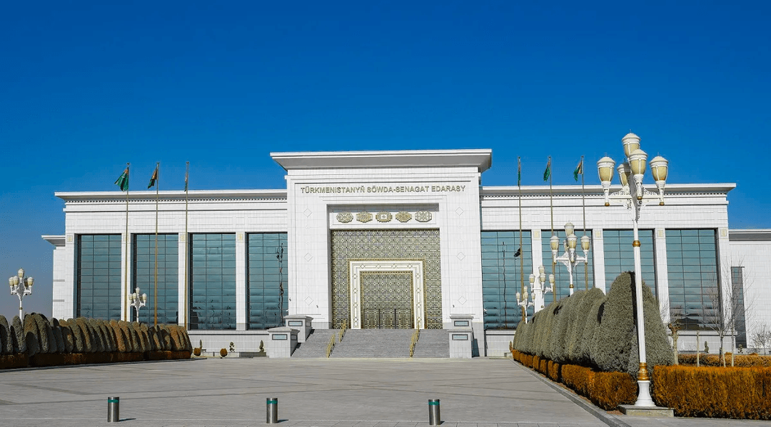 В Туркменистане идет подготовка к торжественному Молодежному форуму