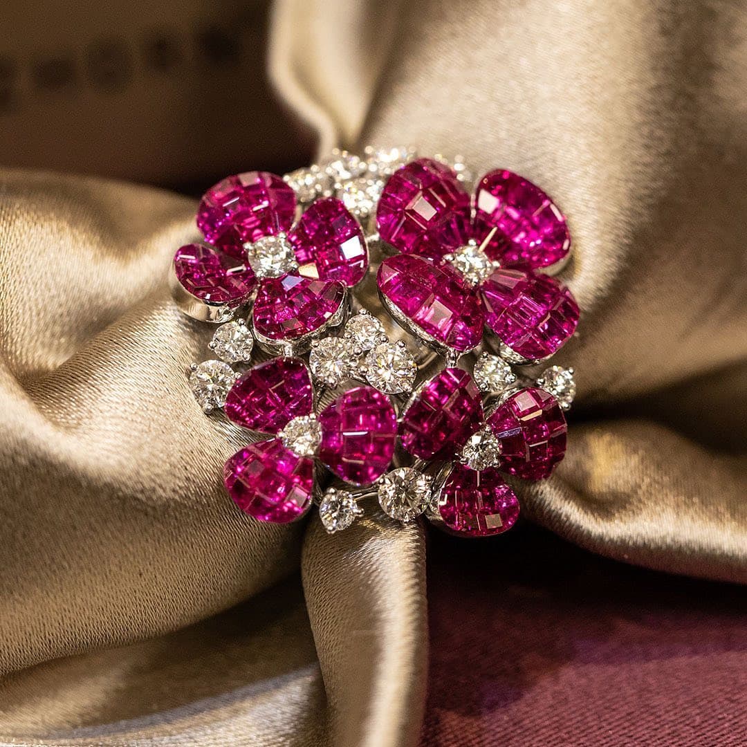 В ашхабадском бутике Gold Palace ожидается поступление украшений немецкого бренда Stenzhorn