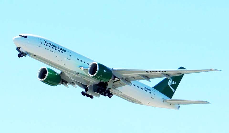 Аэропорт Дубая опубликовал обновлённое расписание полётов из ОАЭ в Туркменистан