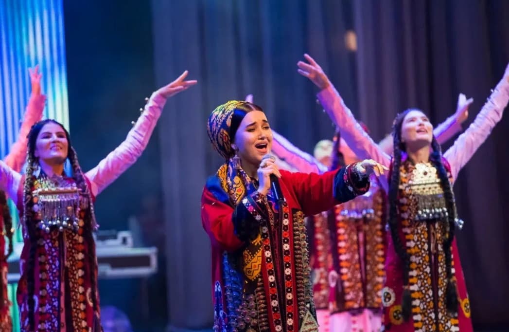 Зулейха Какаева даст концерт в Ашхабаде