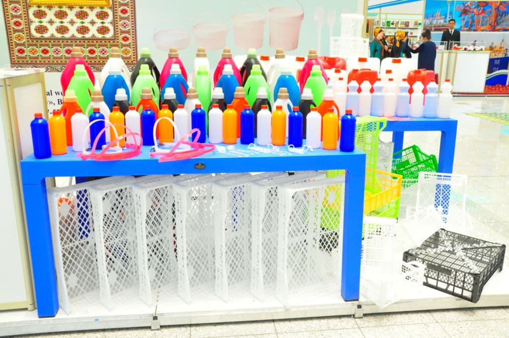 «Begler ýolunyň» önümleri dünýä çykýar