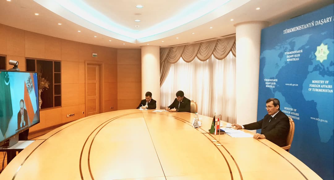 Глава МИД Туркменистана встретился с Федеральным министром европейских и иностранных дел Австрии