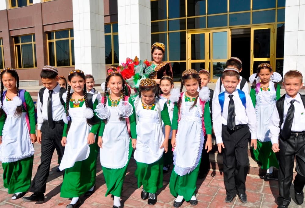 Şu ýyl Türkmenistanda 159 müň 772 çaga 1-nji synpa okuwa barar