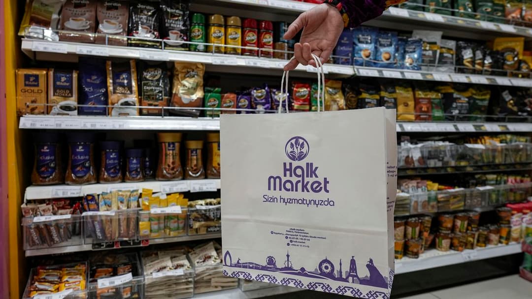 «Halk market» satyn alnan harytlary Aşgabadyň islendik nokadyna çalt eltip bermek hyzmatyny hödürleýär