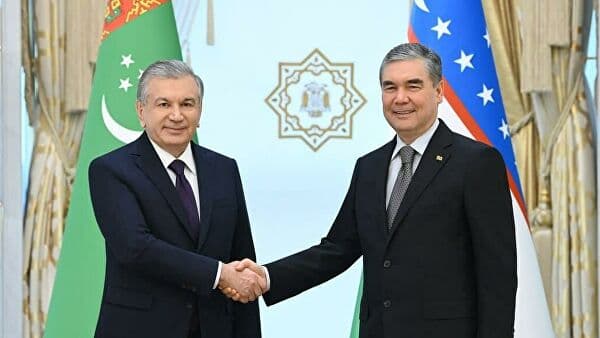 Президенты Туркменистана и Узбекистана обсудили проекты по кооперации